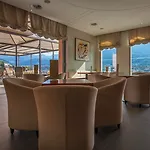 Sassa 4*