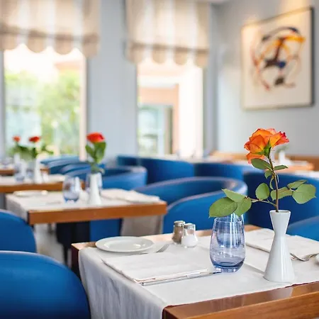 Hotel Sassa 4*