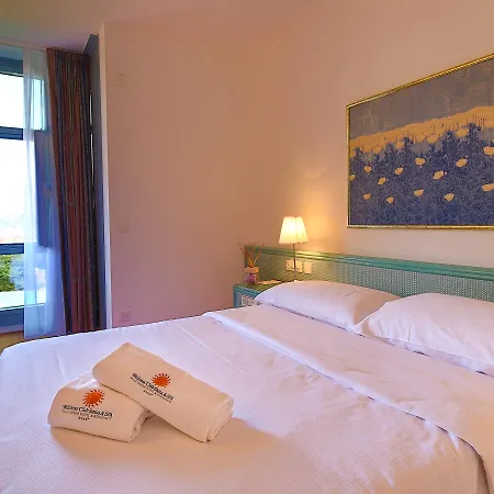 Sassa Y Hotel Lugano