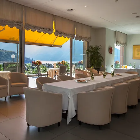 Sassa Y Hotel 4*