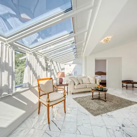 Hotel Sassa Lugano